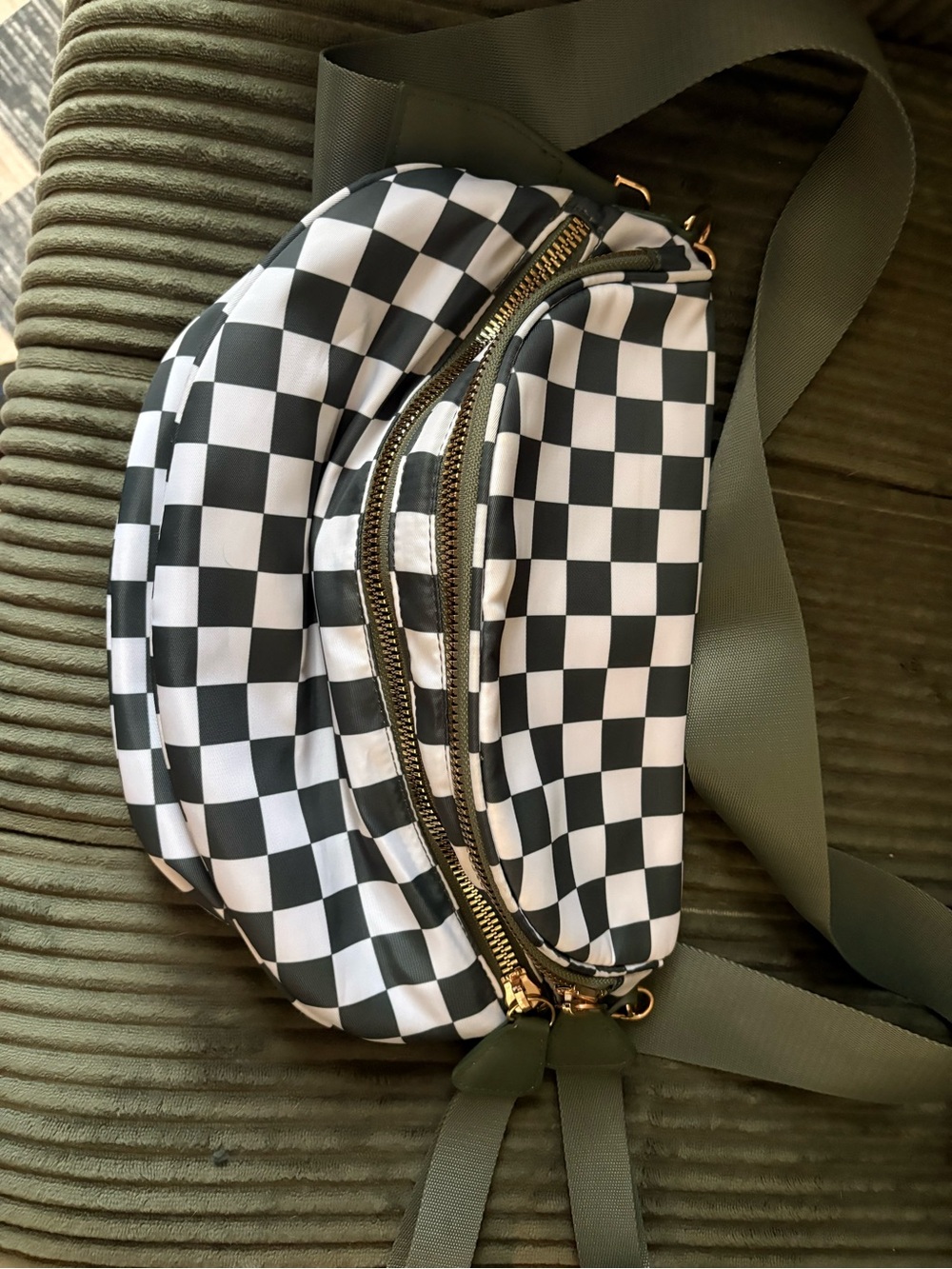 Amazon Black and White Checkerboard Crossbody Bag with Olive Strap